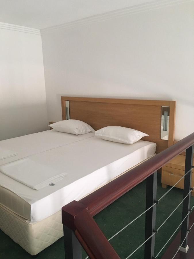 רבדה Private Apartments In Emerald מראה חיצוני תמונה