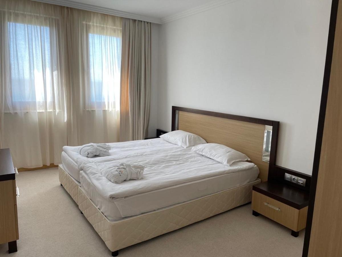 רבדה Private Apartments In Emerald מראה חיצוני תמונה