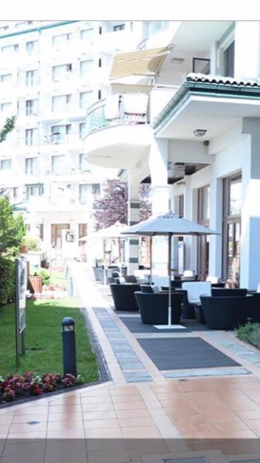 רבדה Private Apartments In Emerald מראה חיצוני תמונה